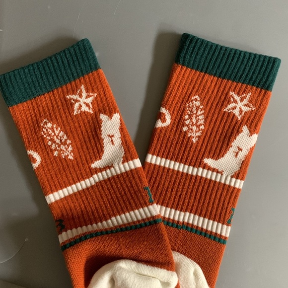 FP MOVEMENT Cowgirl Run Club Crew Socks - Austin NWT - Picture 6 of 6